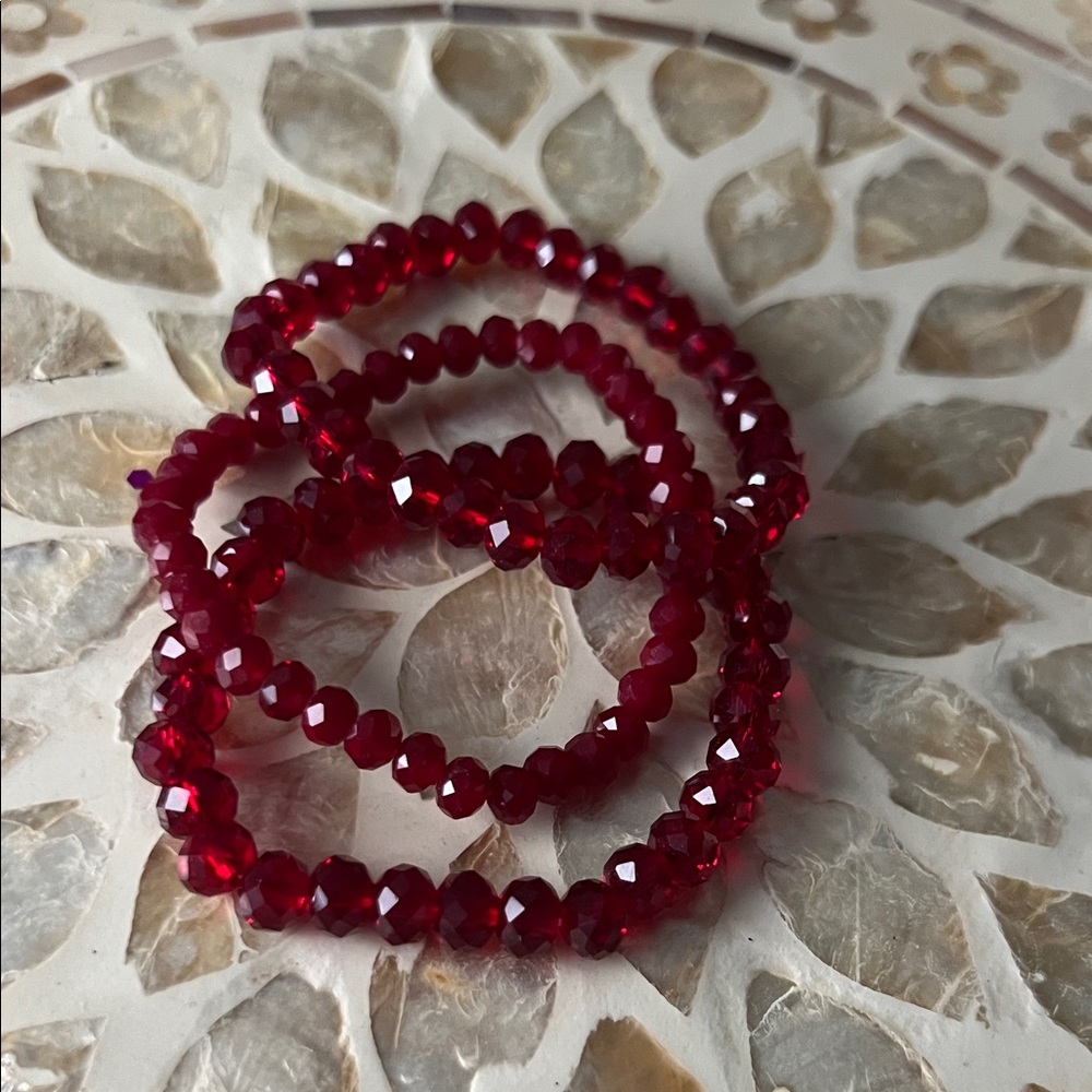 Elegant Red Beaded Bracelet Set